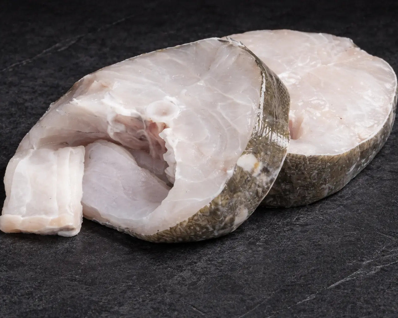 Fersk lettsaltet skrei skive fra Havøyet. Leveres helt hjem på døren til alle i Bergen og omegn.