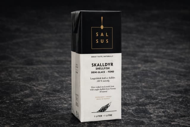 Fersk skalldyrfond fra Havøyet, pakket på is